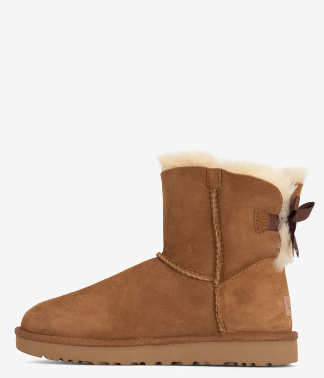 UGG Mini Bailey Bow II Sheepskin Boot - Chestnut