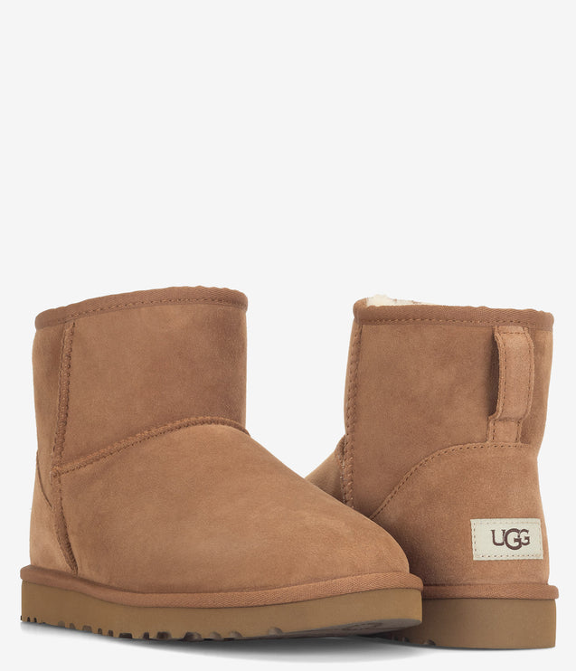 UGG Classic Mini Sheepskin Boot - Chestnut