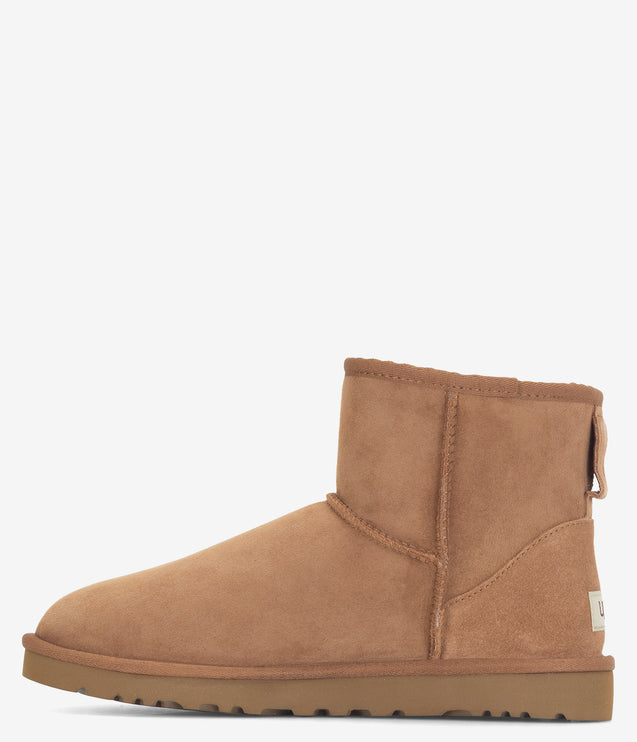 UGG Classic Mini Sheepskin Boot - Chestnut