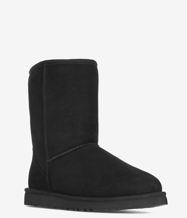 UGG Classic Short Sheepskin Boot - Black