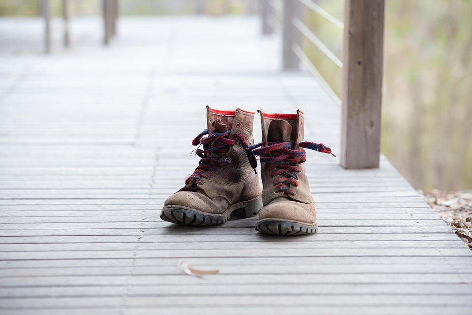 Best Insoles For Work Boots