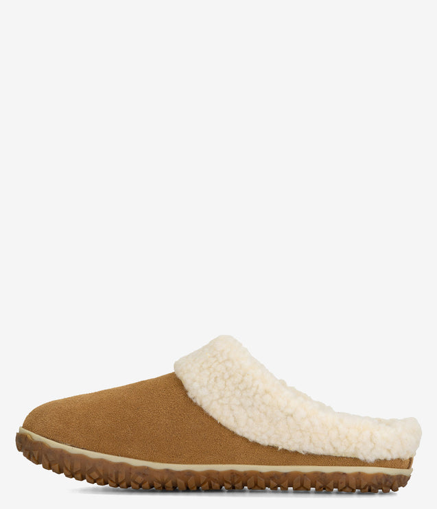 Minnetonka Spruce Slippers - Cinnamon