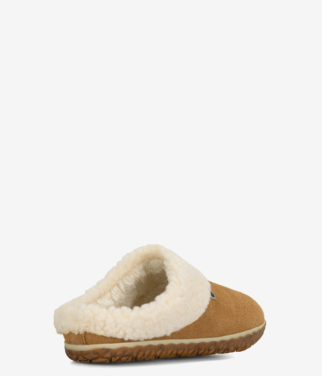 Minnetonka Spruce Slippers - Cinnamon