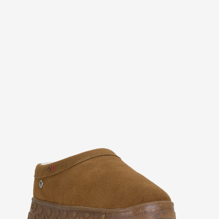 Minnetonka Neva Clogs - Tan