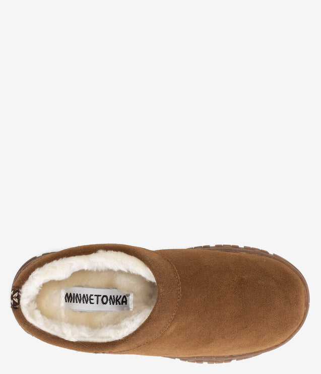Minnetonka Neva Clogs - Tan