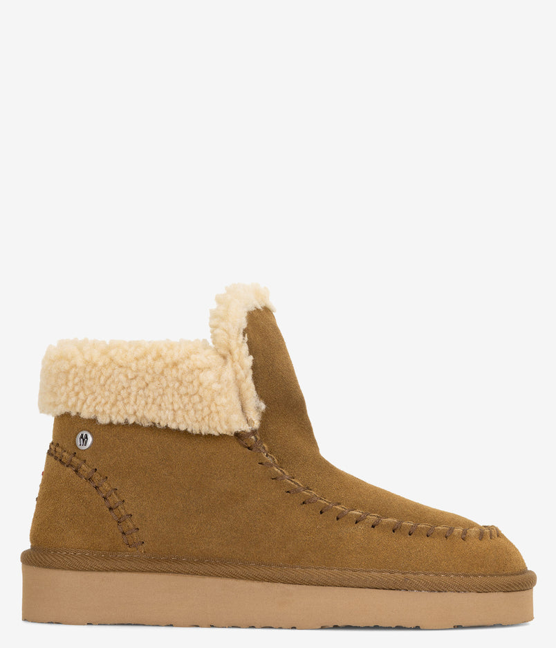 Minnetonka Chandra Booties - Brown