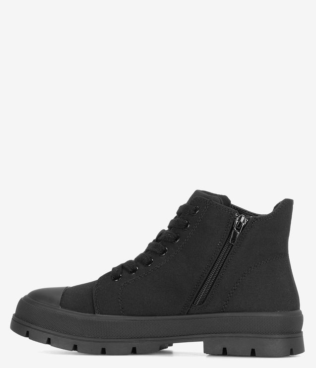 Laforst Skylar Canvas Side Zip Slip Resistant Chukka Boot - Black
