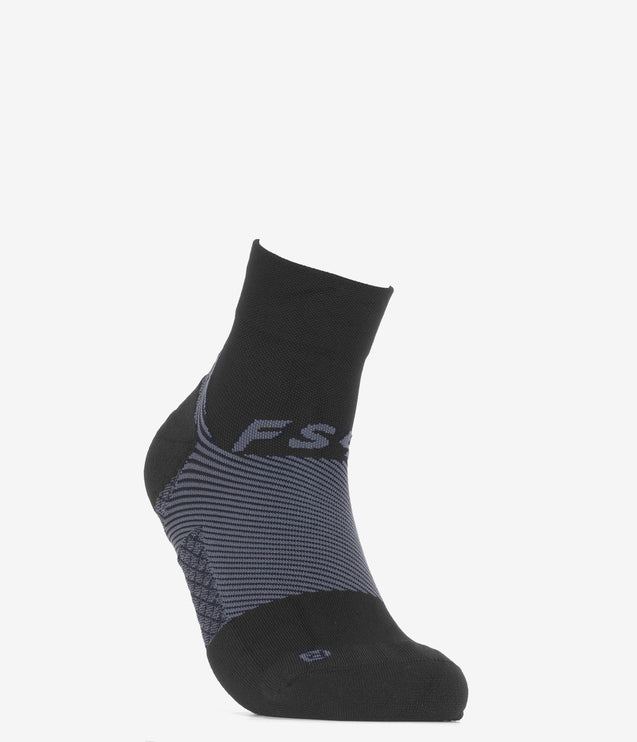 OS1st Plantar Fasciitis Quarter Socks - Black