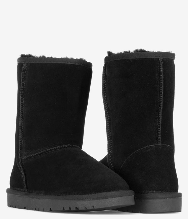 Burleigh Short Sheepskin Boot - Black