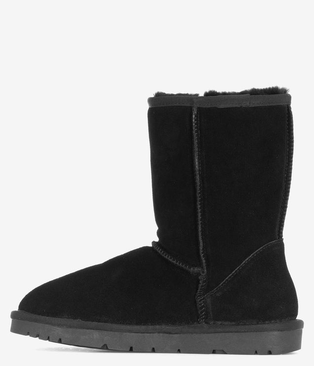 Burleigh Short Sheepskin Boot - Black