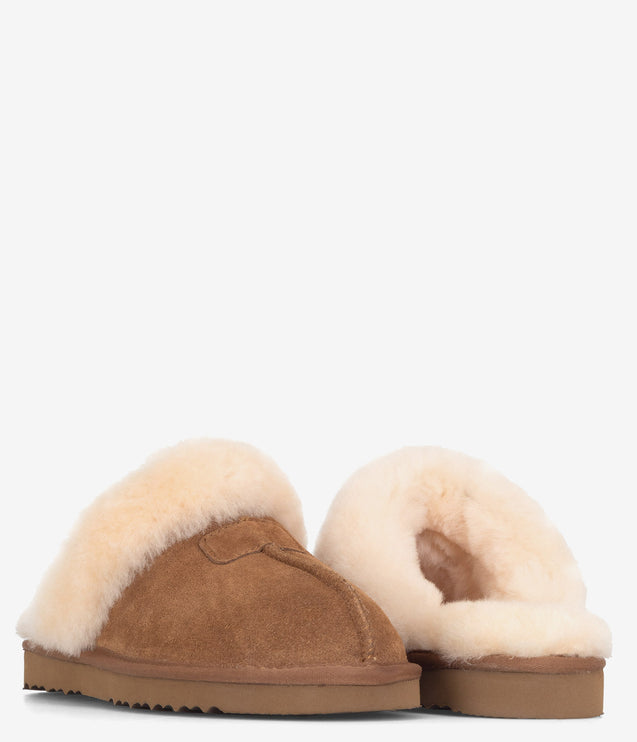 Burleigh Scuff Slide Sheepskin Slipper - Chestnut