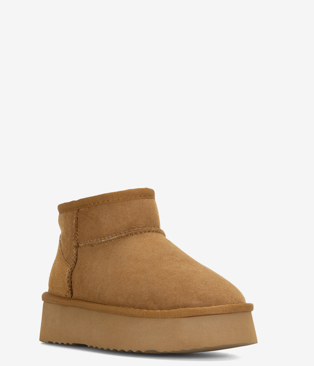 Burleigh Platform Shorty Twinface Sheepskin Boot - Chestnut