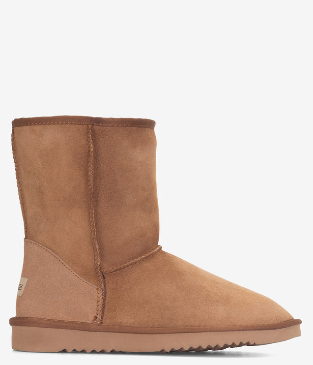 Burleigh Short Twinface Sheepskin Boot - CHESTNUT