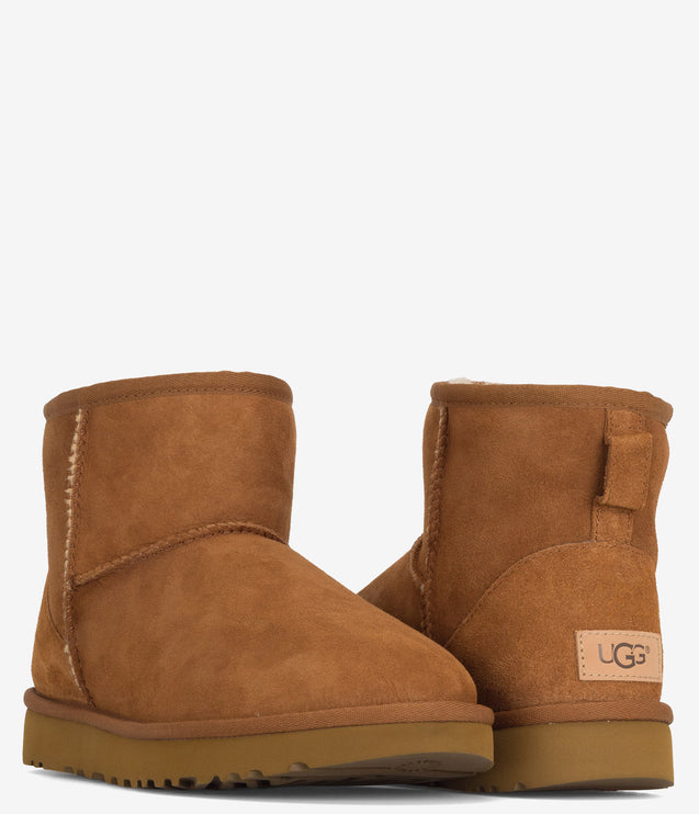 UGG Classic Mini II Sheepskin Boot - Chestnut