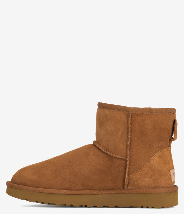 UGG Classic Mini II Sheepskin Boot - Chestnut