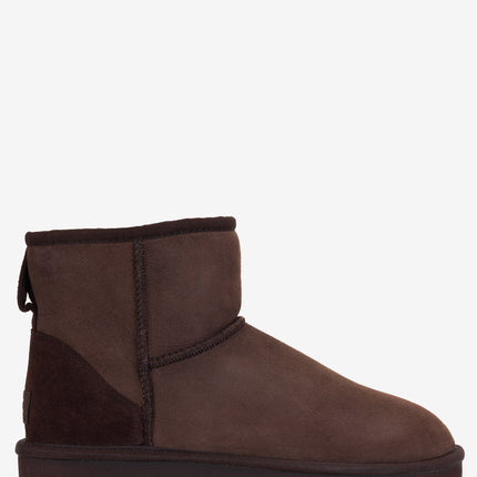 UGG Classic Mini II Sheepskin Boot - Dusted Cocoa