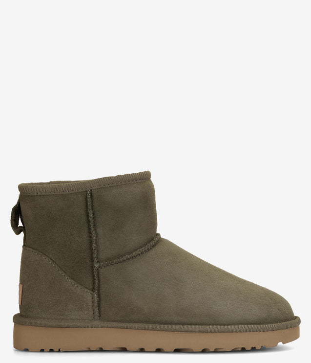 UGG Classic Mini II Sheepskin Boot - Moss Green
