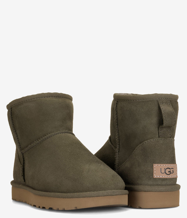 UGG Classic Mini II Sheepskin Boot - Moss Green