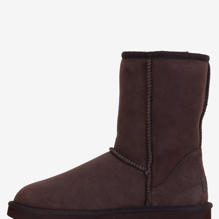 UGG Classic Short II Sheepskin Boot - Dusted Cocoa