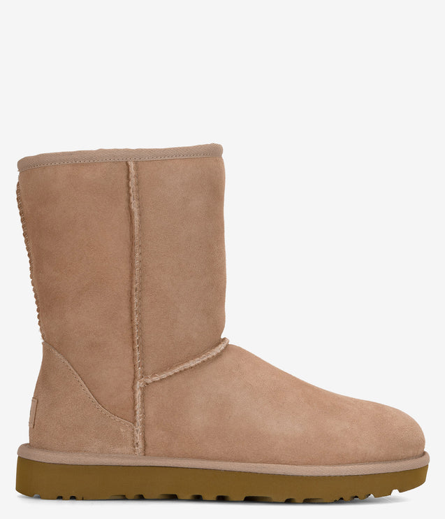 UGG Classic Short II Sheepskin Boot - Sand