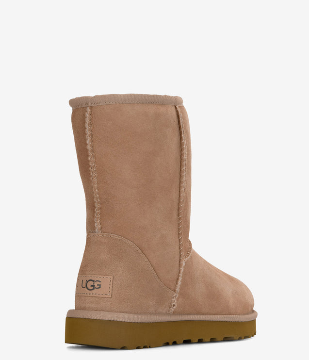 UGG Classic Short II Sheepskin Boot - Sand