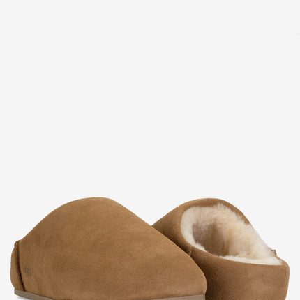 UGG Elea Slip-On - Chestnut
