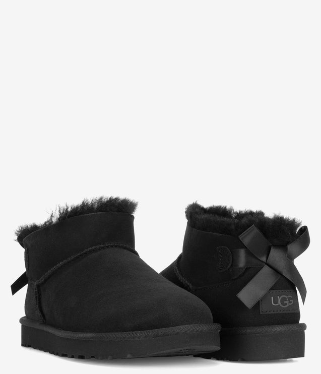 UGG Ultra Mini Bailey Bow - Black