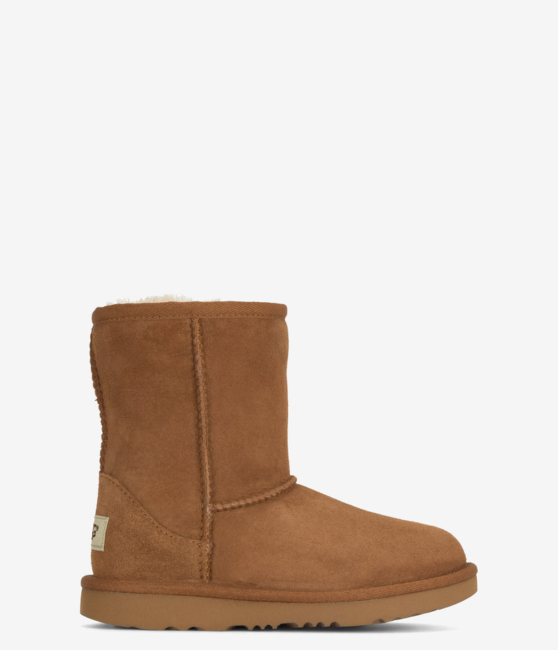UGG Kids Classic II Sheepskin Boot  - Chestnut