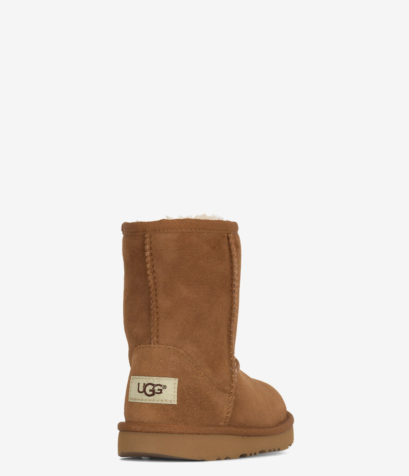 UGG Kids Classic II Sheepskin Boot  - Chestnut