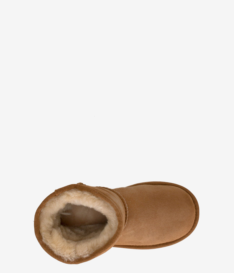 UGG Kids Classic II Sheepskin Boot  - Chestnut