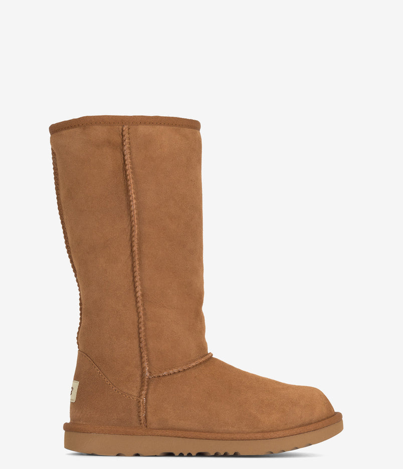 UGG Kids Classic II Tall Sheepskin Boot - Chestnut