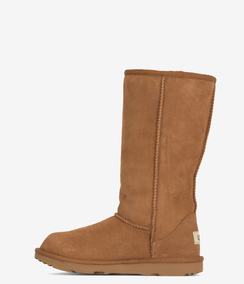 UGG Kids Classic II Tall Sheepskin Boot - Chestnut