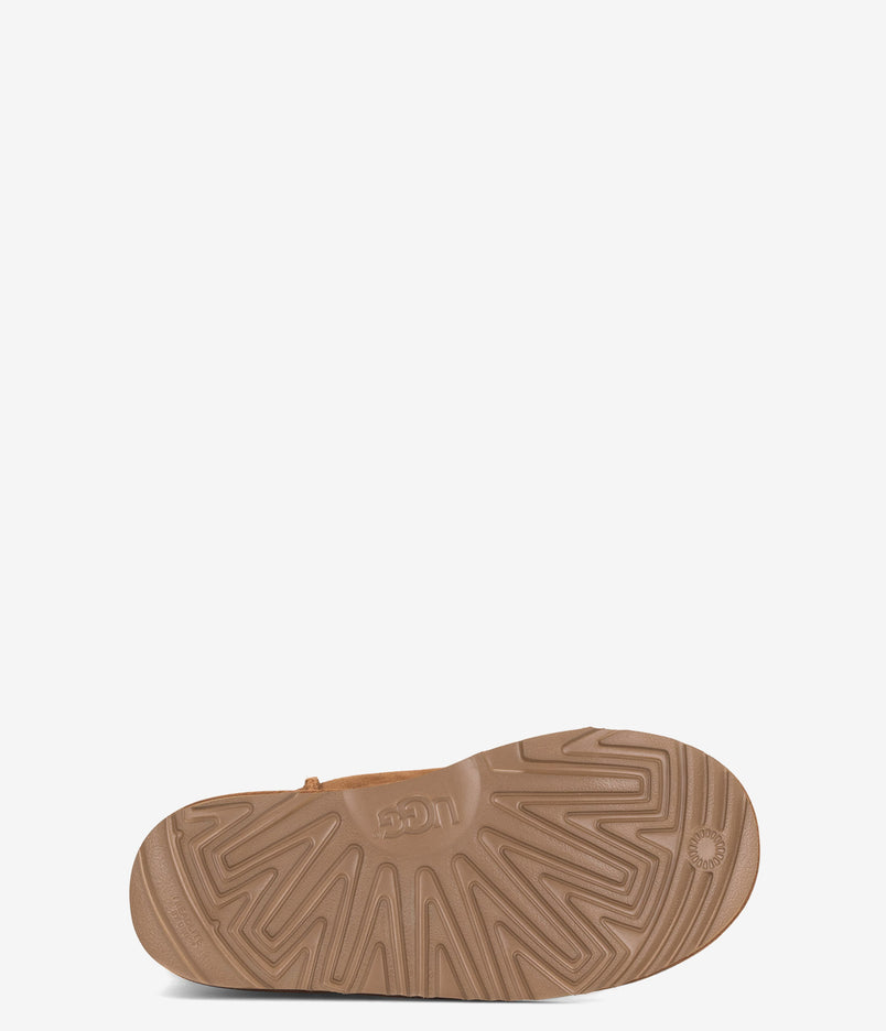UGG Kids Classic II Tall Sheepskin Boot - Chestnut