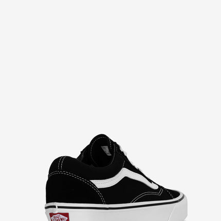 Black/White