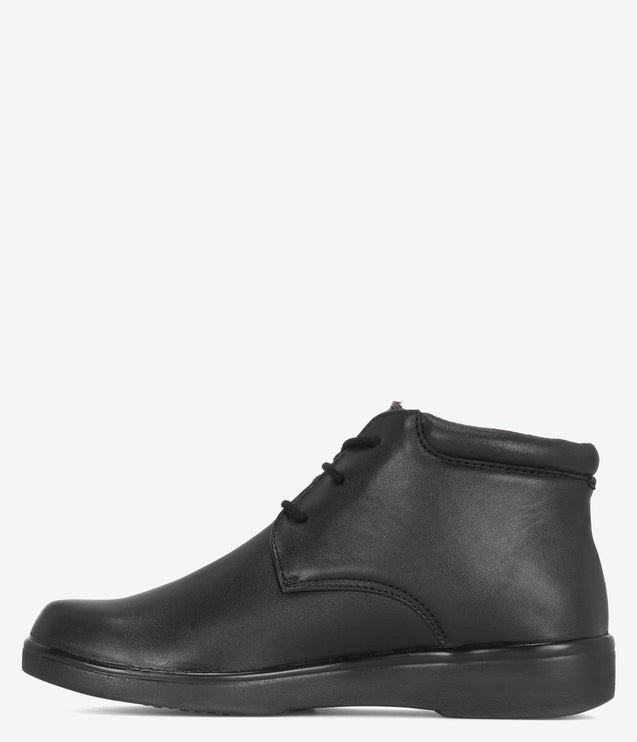 Vegace Chukka Slip Resistant Boot - Black